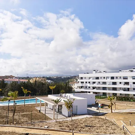 Aranya's Garden View Apartment Estepona