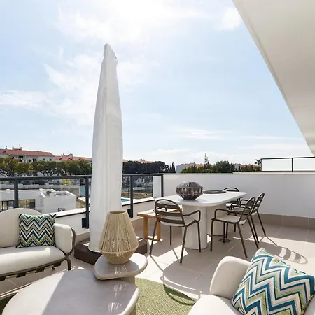 Aranya's Garden View Apartment *
